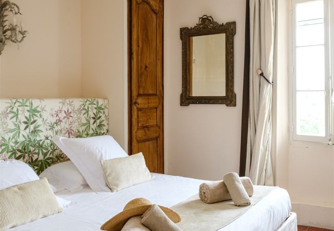 Villa à Pernes les Fontaines - Maison Cécile Villa à Pernes les Fontaines - Maison Cécile