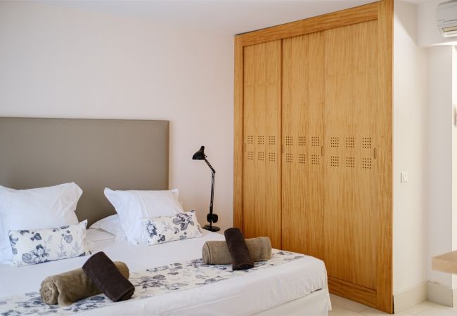 Villa in Pernes les Fontaines - Maison Caroline Villa in Pernes les Fontaines - Maison Caroline