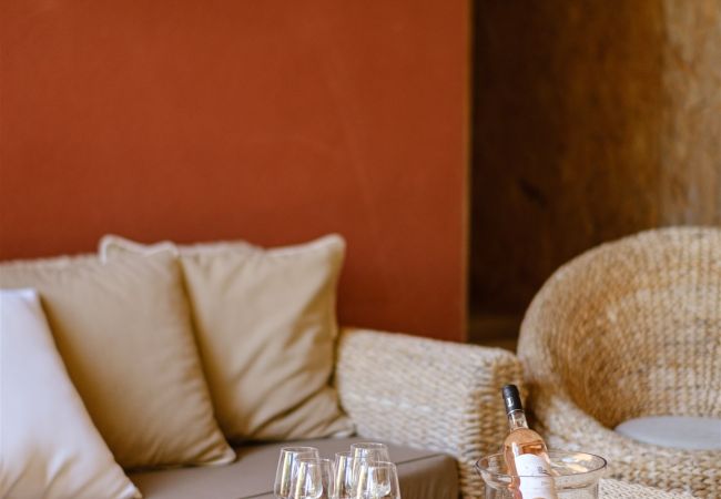 Villa in Pernes les Fontaines - Maison Caroline Villa in Pernes les Fontaines - Maison Caroline