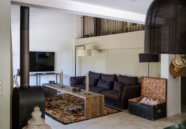 Villa in Pernes les Fontaines - Maison Capucine Villa in Pernes les Fontaines - Maison Capucine